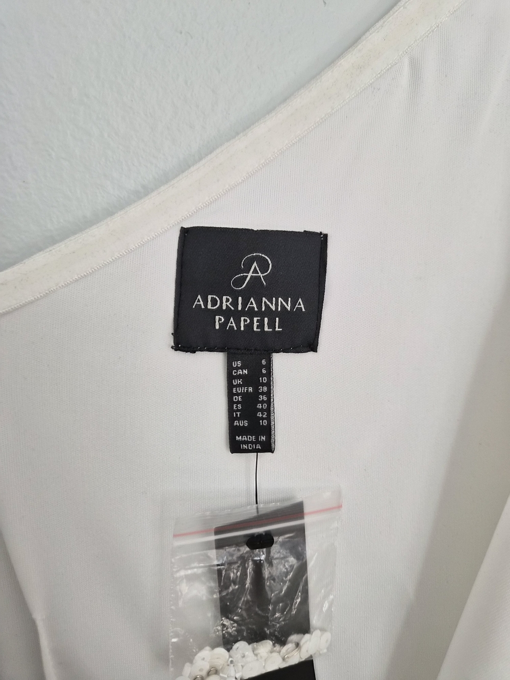 Adrianna Papell White One-Shoulder Beaded Sequin Cocktail Dress Size 6 NWT - Picture 4 of 8